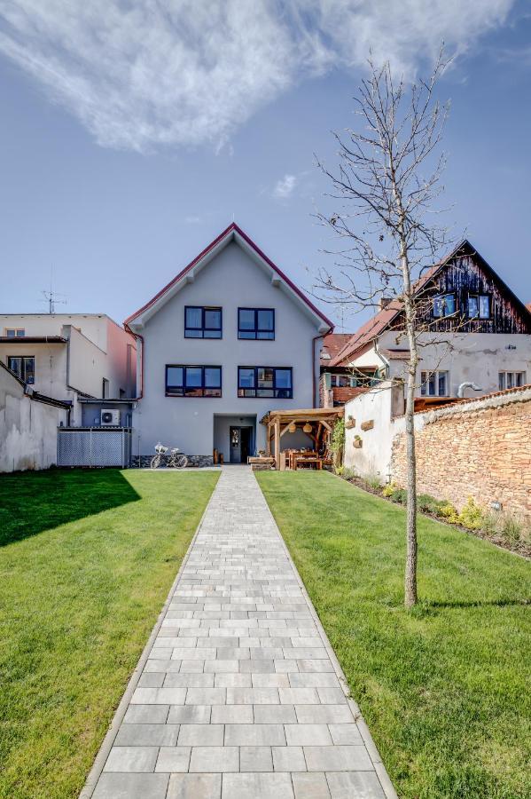 Design Pension Twenty 20 Podebrady Exterior photo